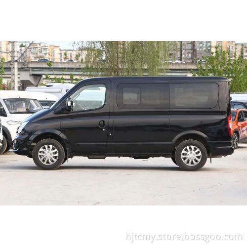 2023 Maxus V80 Mini Bus Maxus Trucks FWD Maxus V80 Engine 2.0T 139HP L4 MINI VAN